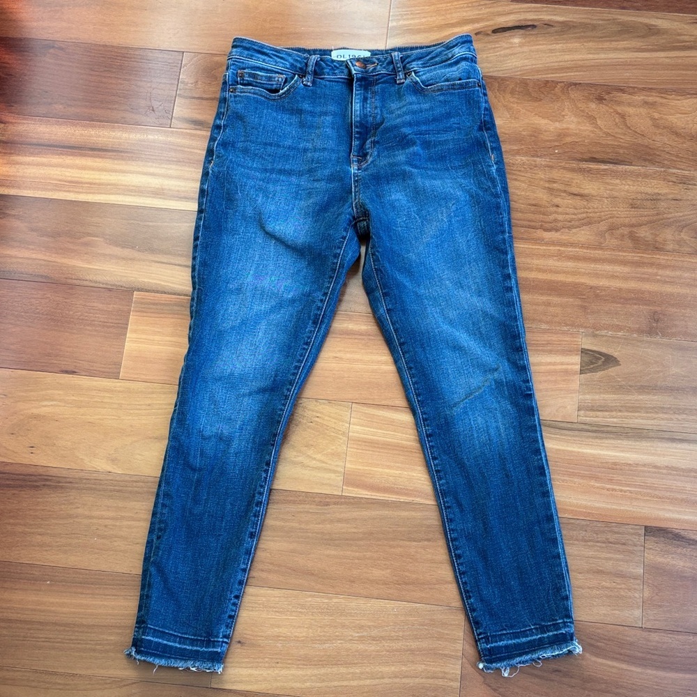 DL1961 Chrissy Skinny jeans : Sz 28